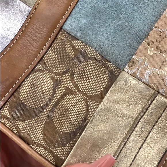 Coach purse ✨ - Picture 3 of 5